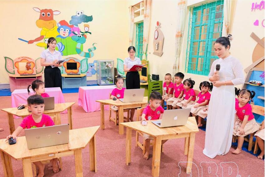 Điểm sáng giáo dục vùng biên