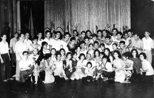 B&aacute;c Hồ với nghệ thuật xiếc Việt Nam - ảnh 1