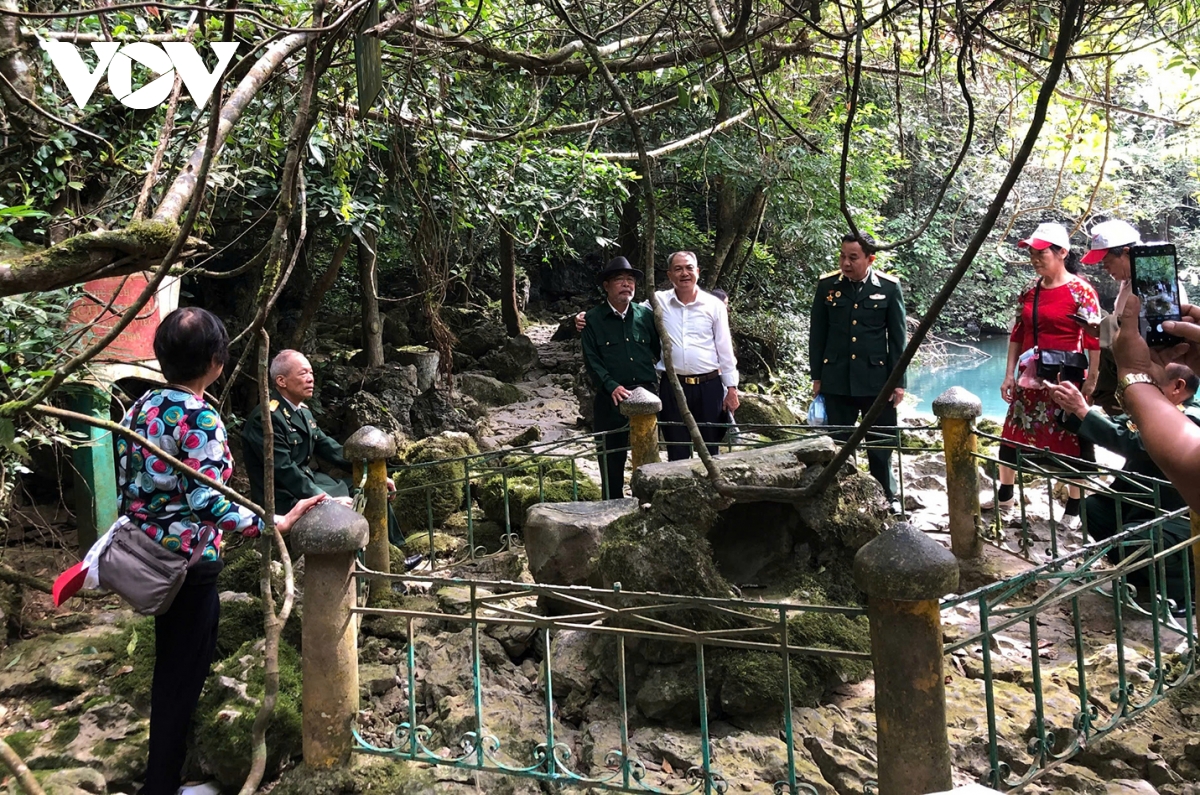 cao bang kien tao khong gian van hoa ho chi minh hinh anh 4