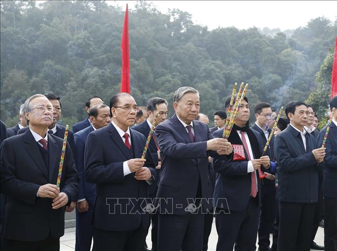 Ch&uacute; th&iacute;ch ảnh