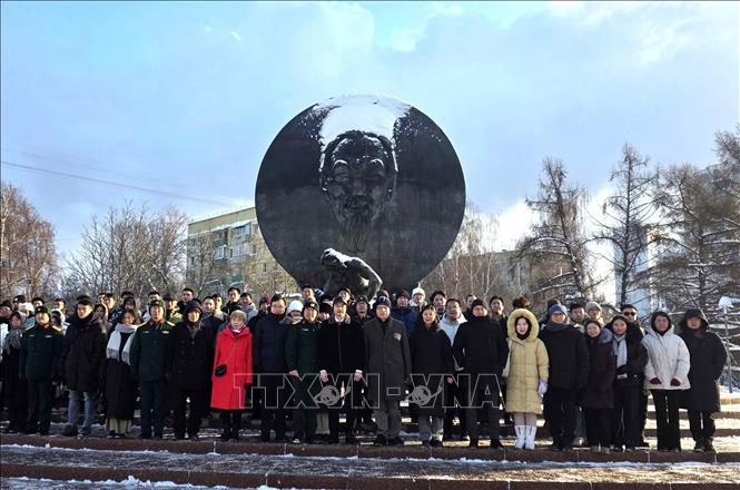 Ch&uacute; th&iacute;ch ảnh