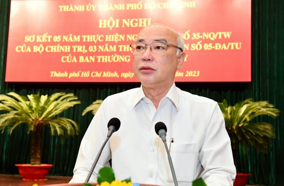 Trưởng Ban Tuyên giáo Thành ủy TPHCM Phan Nguyễn Như Khuê phát biểu tại hội nghị. Ảnh: VIỆT DŨNG