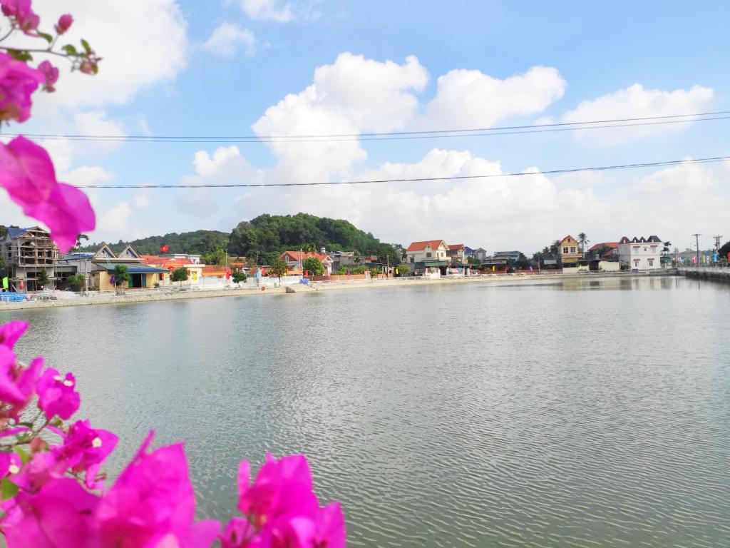 Công trình Hồ Đình Chùa khu Bình Lục Hạ được nâng cấp từ nguồn xã hội hóa của nhân dân.