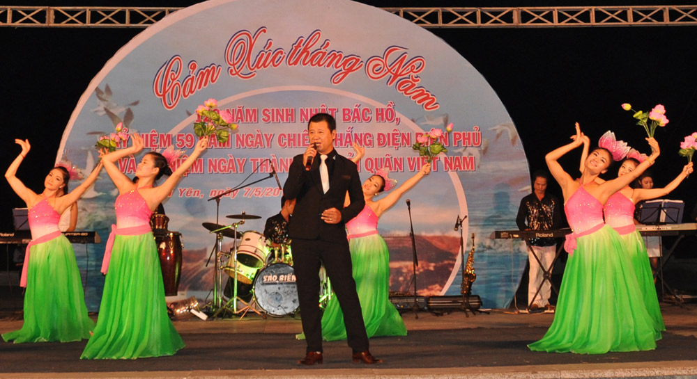 Những ca khúc ca ngợi Bác luôn gắn với hình tượng Hoa sen