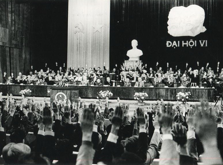 Đại hội Đảng lần thứ VI năm 1986. (Ảnh: TTXVN) dai-hoi-vi.jpg