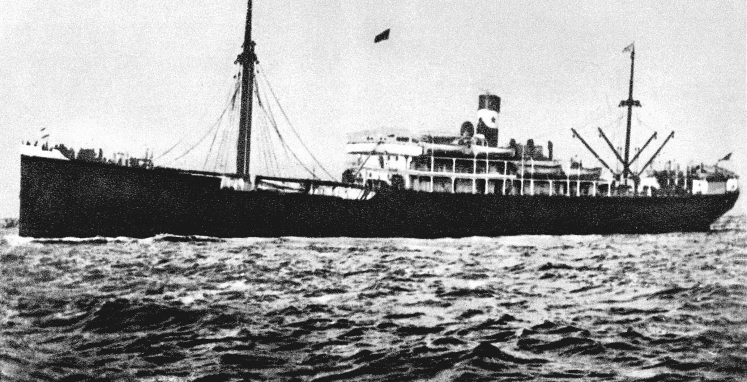 TÃ u ÄÃ´ Äá»c LatÃºtsÆ¡ TÆ¡rÃªvin (LâAdmiral Latouche TrÃ©vill), nÆ¡i Nguyá»n Táº¥t ThÃ nh lÃ m phá»¥ báº¿p khi rá»i Tá» quá»c Äi tÃ¬m ÄÆ°á»ng cá»©u nÆ°á»c (6/1911)